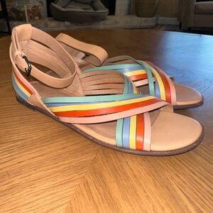 Madewell The Samira Flat Sandal in Leather Sundried Wheat Multi Rainbow